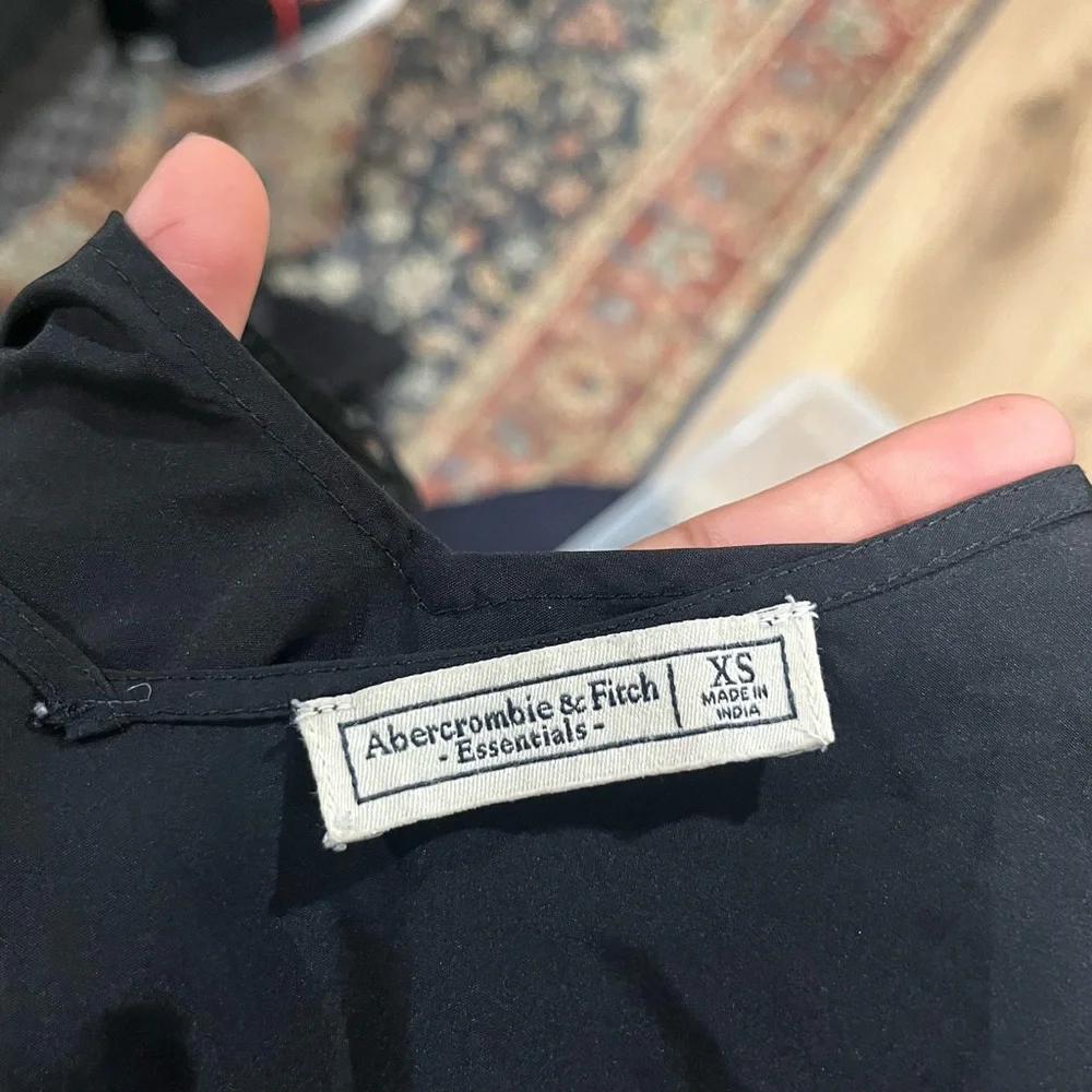 Abercrombie & Fitch Black Camisole Top - Picture 3 of 3